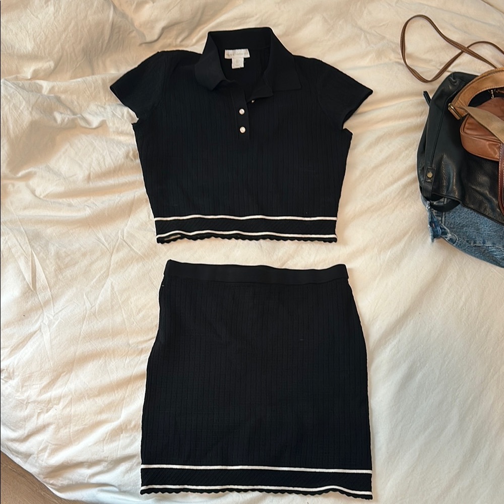 2 Piece Set Skirt Set House of Harlow Black White Trim Pearl Buttons